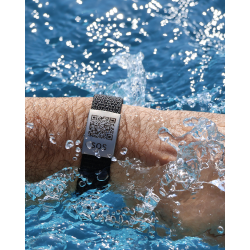 SOS Emergency Wristband Textile Black/Pink with QR Code & Swiss Data Platform