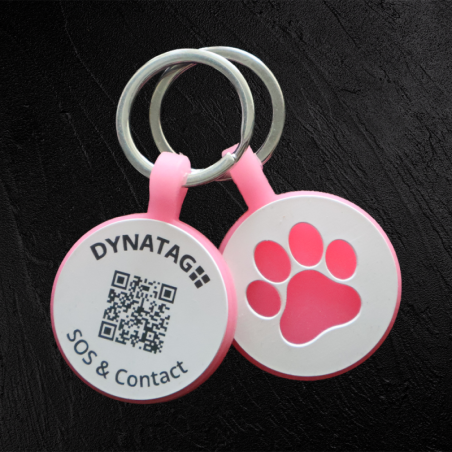 Dierenpenning met pootmotief van fluorescerende siliconen met QR-code