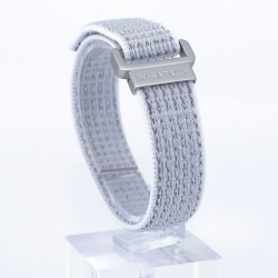 SOS Emergency Wristband Textile White with QR Code & Swiss Data Platform