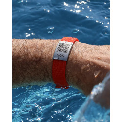 SOS Emergency Wristband Textile Orange with QR Code & Swiss Data Platform
